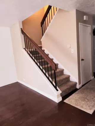 Photo #3: PTP2305522 Listing