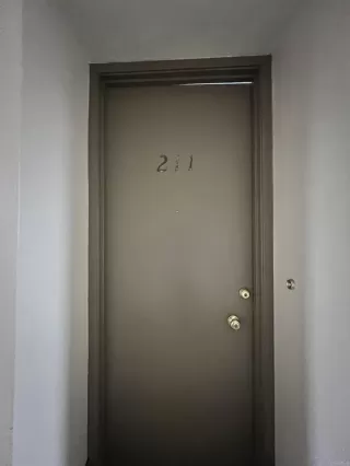 Photo #1: PTP2305529 Listing