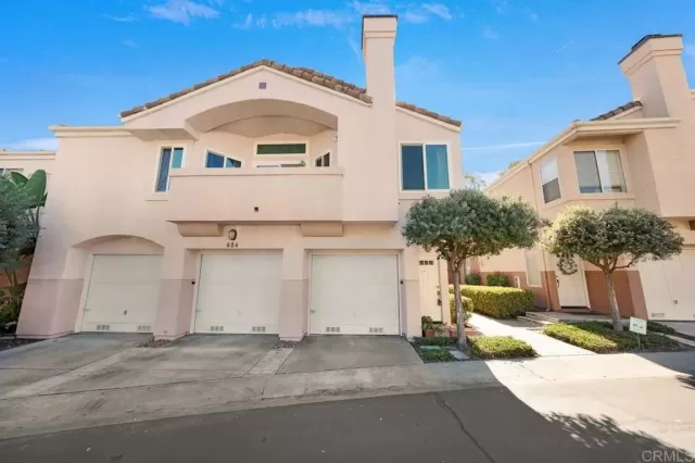 MLS: PTP2305568 Condo For Sale
