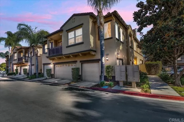 MLS: PTP2305603 Condo For Sale