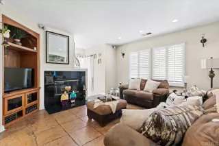 Photo #4: PTP2305603 Listing