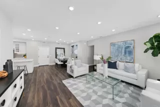 Photo #2: PTP2305605 Listing