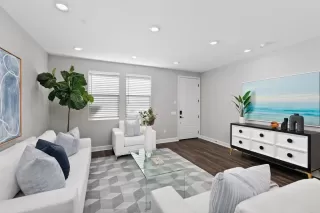 Photo #4: PTP2305605 Listing