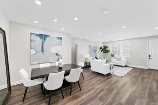 Photo #5: PTP2305605 Listing