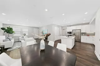 Photo #6: PTP2305605 Listing