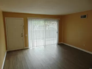 Photo #1: PTP2305638 Listing 