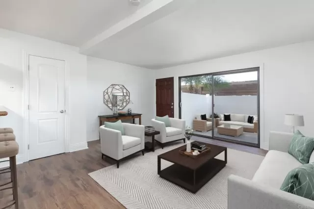 MLS: PTP2305640 Condo For Sale