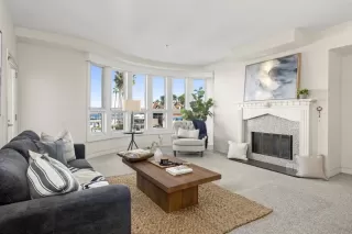 Photo #5: PTP2305645 Listing 