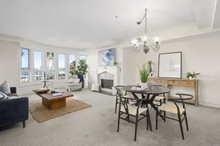 Photo #6: PTP2305645 Listing 