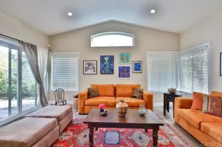 Photo #3: PTP2305705 Listing