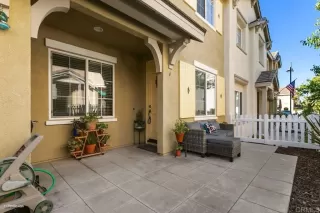 Photo #1: PTP2305737 Listing