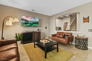 Photo #3: PTP2305737 Listing