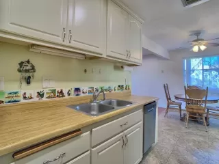 Photo #6: PTP2305756 Listing