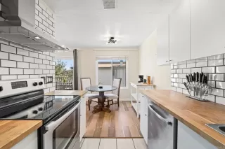 Photo #2: PTP2305773 Listing