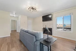 Photo #5: PTP2305773 Listing