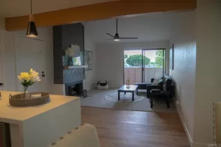 Photo #5: PTP2305794 Listing 