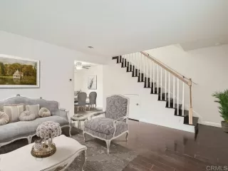 Photo #2: PTP2305835 Listing