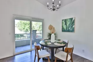 Photo #2: PTP2305850 Listing