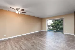 Photo #1: PTP2305864 Listing