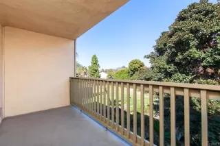 Photo #4: PTP2305864 Listing