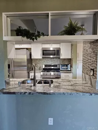 Photo #3: PTP2305966 Listing 