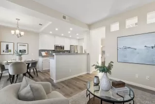 Photo #6: PTP2305973 Listing