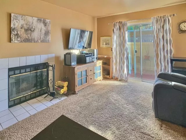 MLS: PTP2305993 Condo For Sale