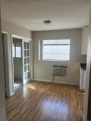 Photo #3: PTP2305994 Listing