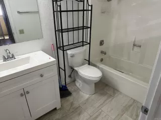 Photo #5: PTP2305994 Listing