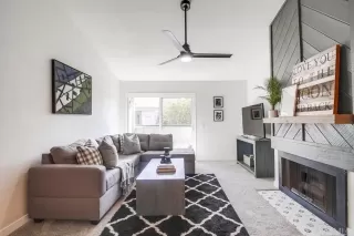 Photo #5: PTP2306000 Listing 