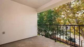 Photo #2: PTP2306005 Listing