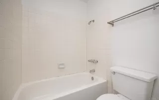 Photo #5: PTP2306005 Listing