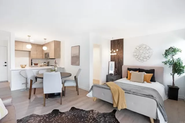 MLS: PTP2306016 Condo For Sale