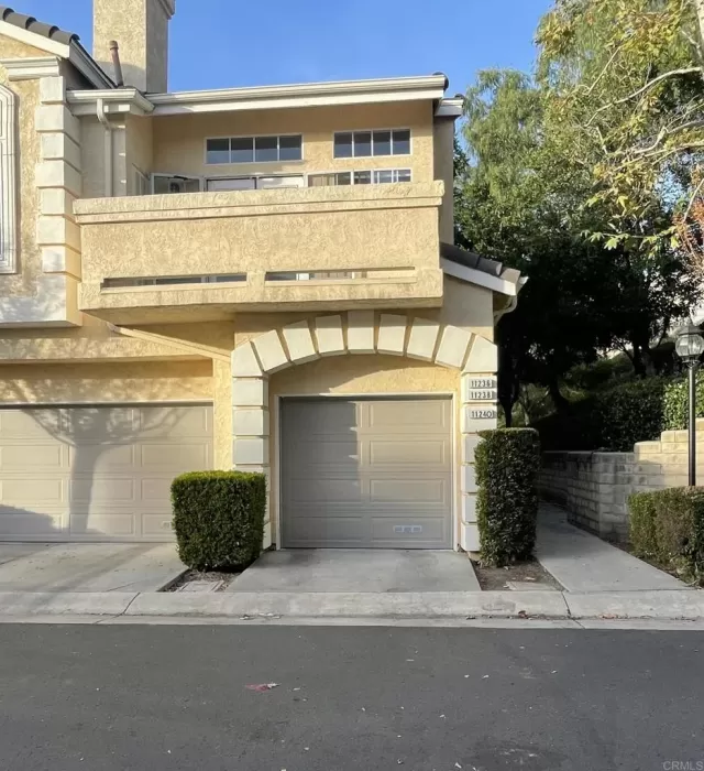 MLS: PTP2306051 Condo For Sale