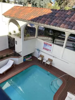 Photo #4: PTP2306057 Listing