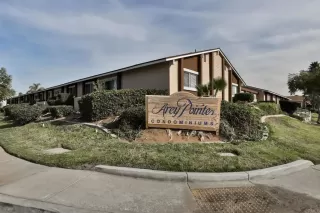 Photo #1: PTP2306070 Listing