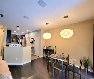 Photo #4: PTP2306075 Listing