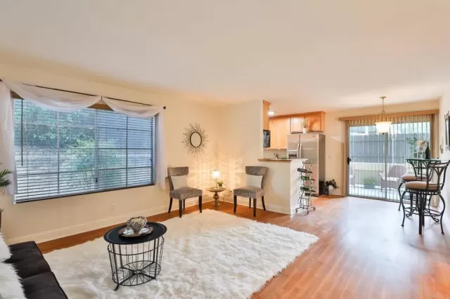 MLS: PTP2306142 Condo For Sale