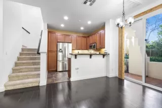 Photo #2: PTP2400116 Listing