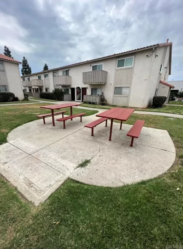 MLS: PTP2400123 Condo For Sale