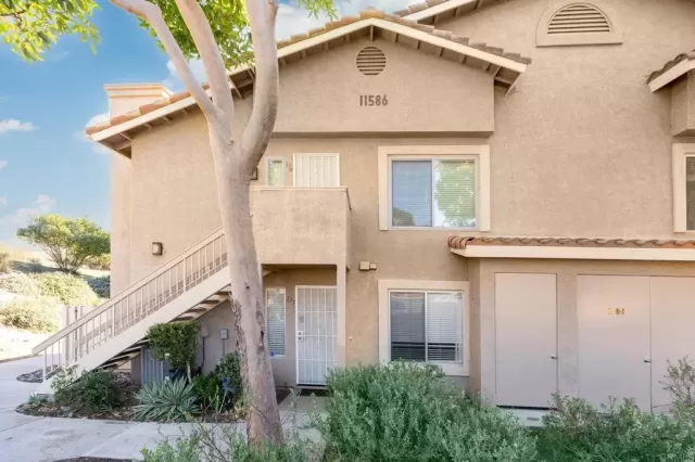 MLS: PTP2400184 Condo For Sale