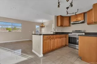 Photo #4: PTP2400247 Listing 