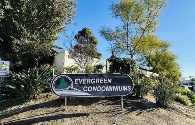 MLS: PTP2400263 Condo For Sale