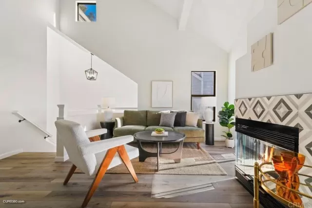 MLS: PTP2400279 Condo For Sale