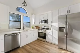 Photo #5: PTP2400279 Listing