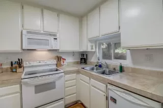 Photo #4: PTP2400286 Listing 