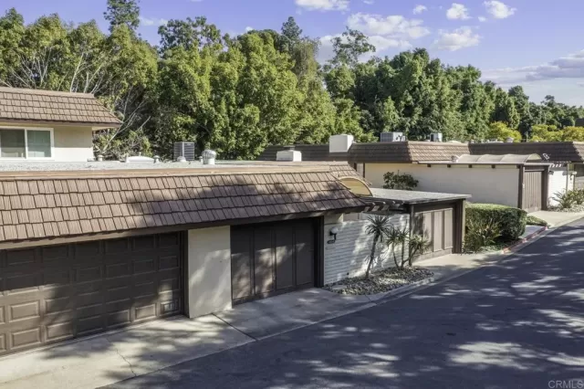 MLS: PTP2400362 Condo For Sale