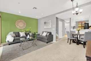 Photo #1: PTP2400390 Listing