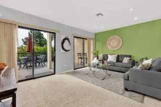 Photo #2: PTP2400390 Listing