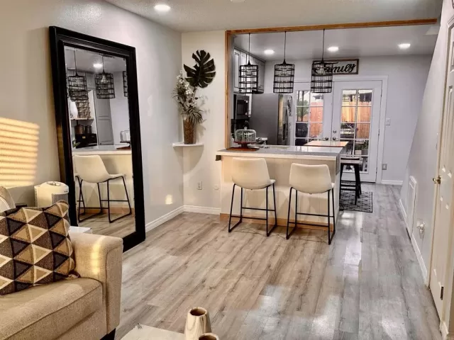 MLS: PTP2400393 Condo For Sale